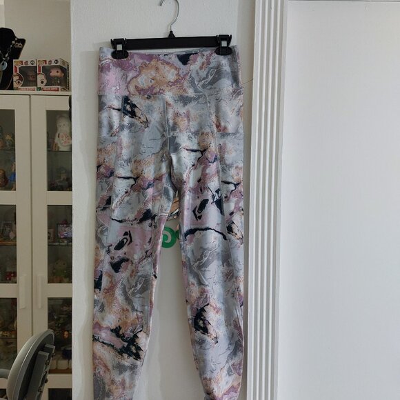 Tahari Sport Tights Comfort Stretch Best Exercise Must Have On MEDIUM - Picture 8 of 15